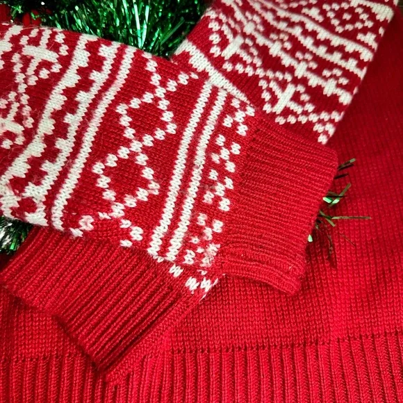 No Boundaries‎ Juniors' Plush Holiday Pop-out Animal Holiday Christmas Sweater - Picture 10 of 11